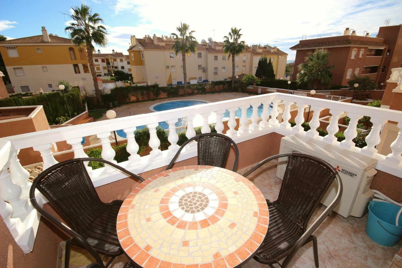 Apartment In La Mata Eneas 6 トレビエハ エクステリア 写真