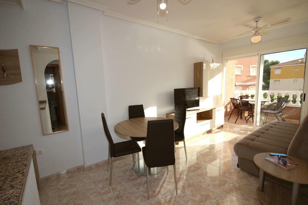 Apartment In La Mata Eneas 6 トレビエハ エクステリア 写真